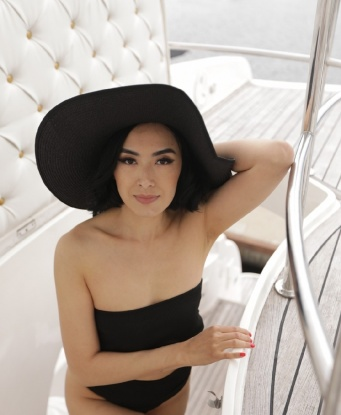 Проститутка Эльмира